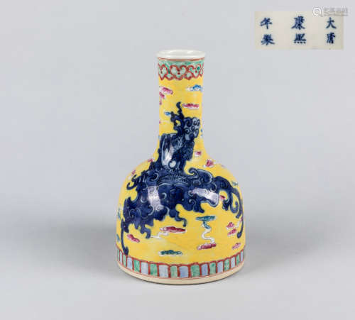 Late Qing Chinese Antique Porcelain Vase