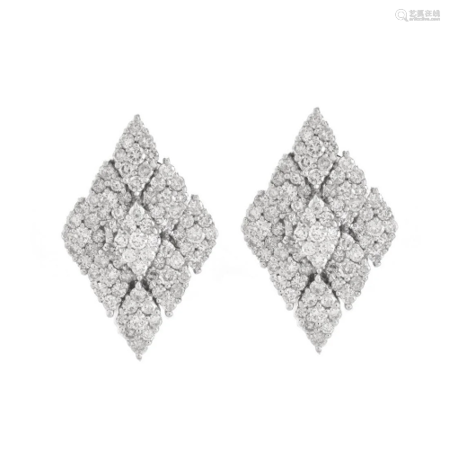 Diamond and 18K Earrings