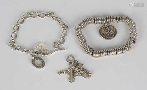 A group of Links of London silver jewellery, comprising an oval link bracelet with a heart shaped