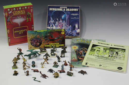 A good collection of Games Workshop 1970s/1980s Dungeons and Dragons lead figures and games,