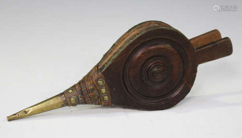 A pair of 18th/early 19th century fruitwood and leather pipe smoker's bellows with tapering brass