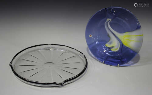 An Art Deco Daum Nancy clear glass circular dish, 1930s, the black rim with pinched detailed, etched