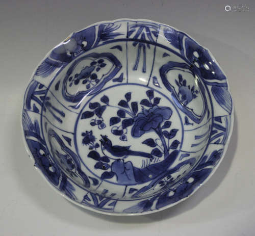 A Chinese blue and white Kraak porcelain bowl, late Ming dynasty, probably Wanli period, the