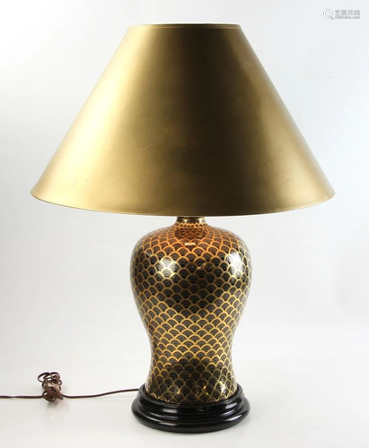 Chinese Gold Decorated Lamp