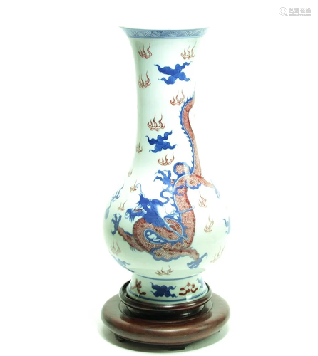 Large 17th/18thC Chinese Red and Blue Zun Vase