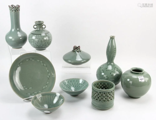 20th century Korean Celadon Porcelain Items