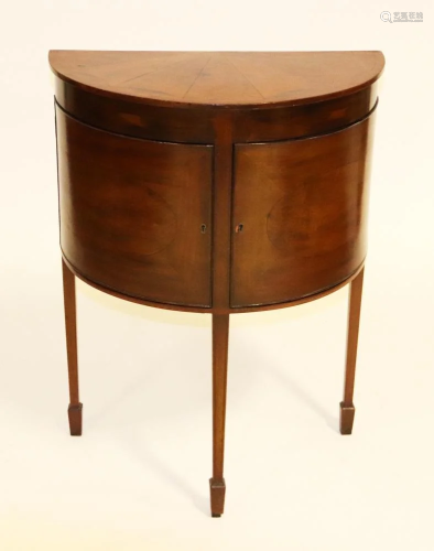 19thC English Hepplewhite Style Cabinet