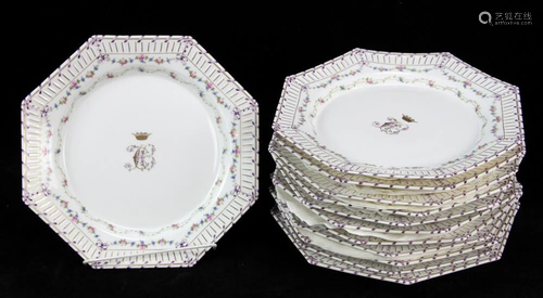 Set of (12) Early 20thC Silesian Dinner Plates