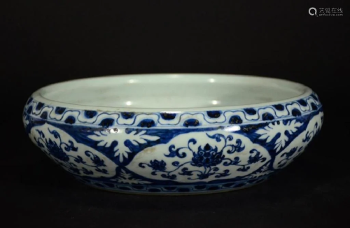 Large Chinese Blue and White Porcelain Bowl,Mark