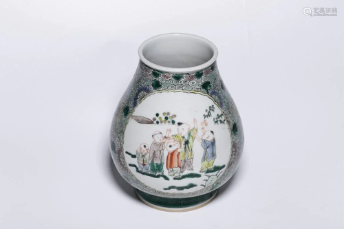 Qing Chinese Famille Rose Porcelain Vase,Mark