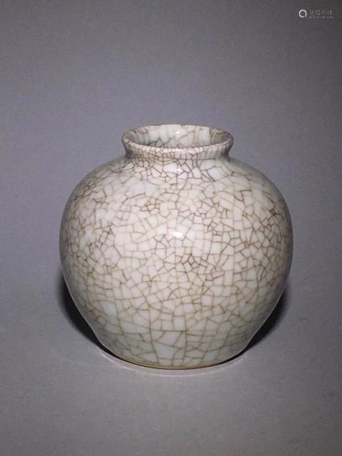 Chinese Ge Porcelain Jar