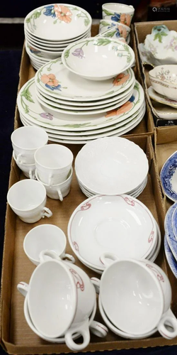 Two tray lots with Villeroy and Boch 