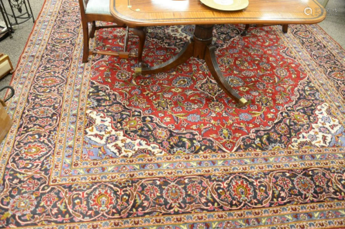 Oriental carpet. 9' 8