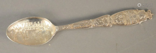 Queen Elizabeth souvenir spoon, sterling, depi…