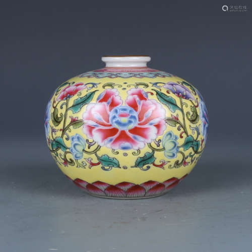 A Chinese Famille Rose Porcelain Jar.
