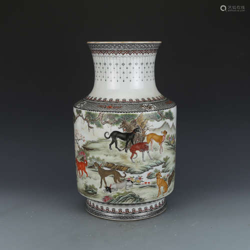 A Chinese Famille Rose Porcelain Vase.