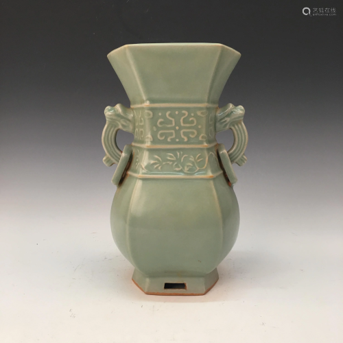Chinese Longquan Kiln Hexagon Vase
