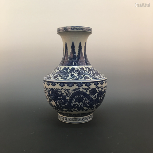Chinese Blue and White Dragon Vase with Qinglong M…