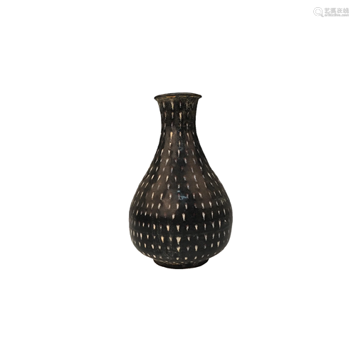 Chinese Jizhou Kiln Vase