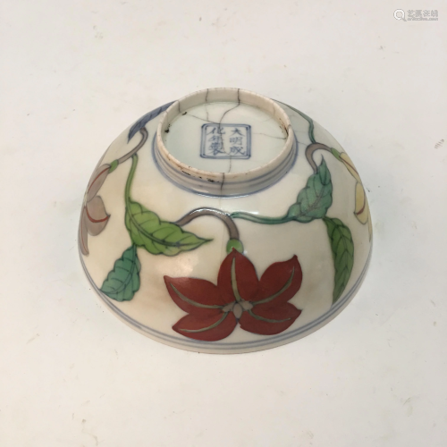 Chinese Doucai 'Flower' Bowl, Chenghua Mark