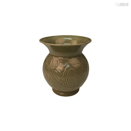 Chinese Yaozhou Ware Vase