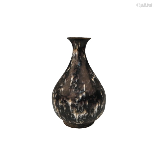 Chinese Jizhou Ware Bottle Vase