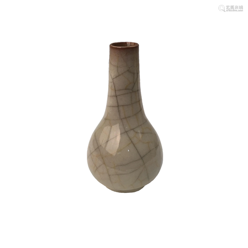 Chinese Guan Type Bottle Vase