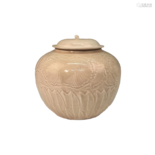 Chinese Ding-Ware Flower Porcelain Jar And Lid