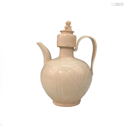 Chinese Celadon 'RuiShou' Pitcher