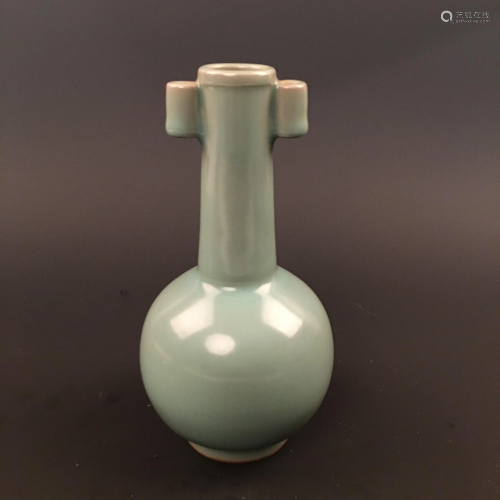 Chinese Longquan Ware Vase