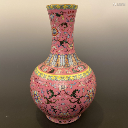 Chinese Famille Rose 'Flower' Globular Vase