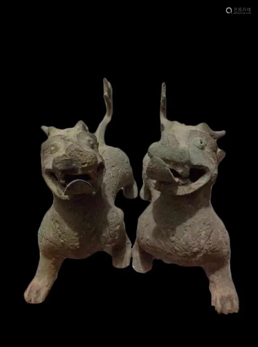 West Zhou Period Bronze Beasts Statues