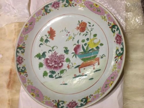Chinese Fencai Porcelain Plate