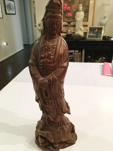 Chenxiang Wood Carved Guanyin