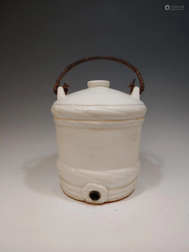 Japanese Porcelain Sake Jug, 19th C