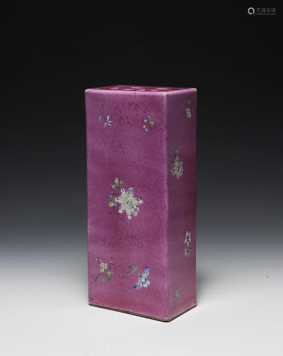 Chinese Porcelain Hat Stand, Republic Period