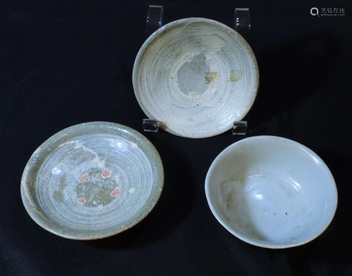 (3) Korean Glazed Dishes,16th - 17th Century