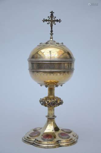 Bourdon: ciborium in gold-plated silver with enamel plaques, Ghent (32cm)