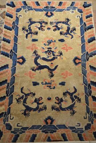 Chinese carpet 'dragons' (133x216cm)