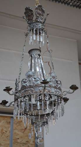 An church chandelier in hammered copper and crystal (68x130cm)