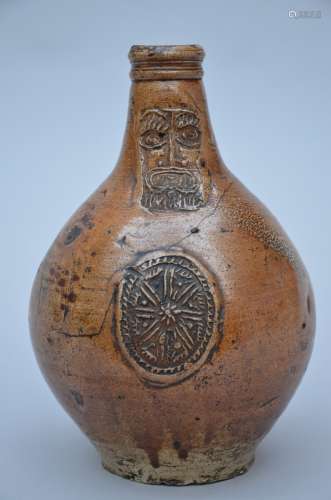 A 'baardman' jug, Rhineland 16th/17th century (*) (26cm)