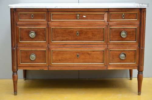 18th century Louis XVI commode in mahogany, with stamp of the maker (126x57x87cm)