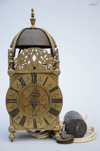 Clock in bronze (16x16x38cm)