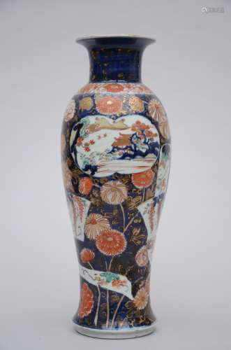 Vase in Japanese Imari porcelain 'landscape' (*) (47cm)