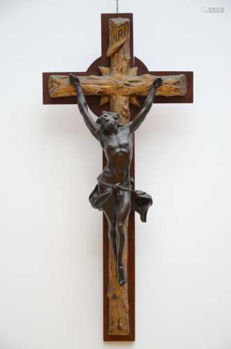 Crucifix in bronze, 19th century (35x80cm)