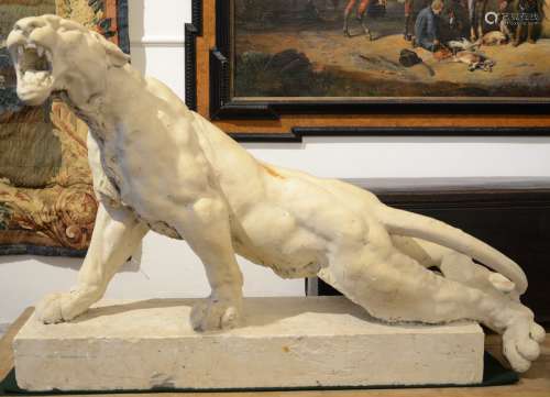 A large sculpture in plaster 'panther' (33x127x88cm)
