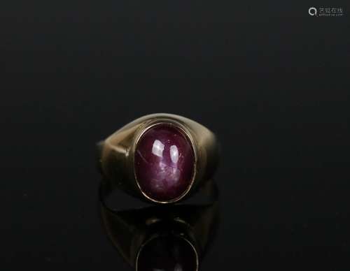 STARRUBY RING