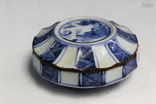Chinese blue and white porcelain box.