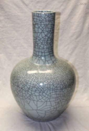 Huge Chinese crackle glaze porcelain vase.