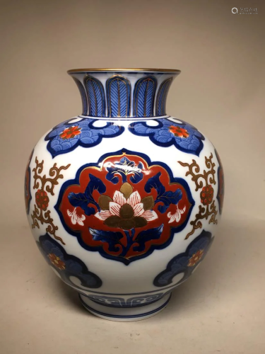Japanese Studio Porcelain Vase - Signed